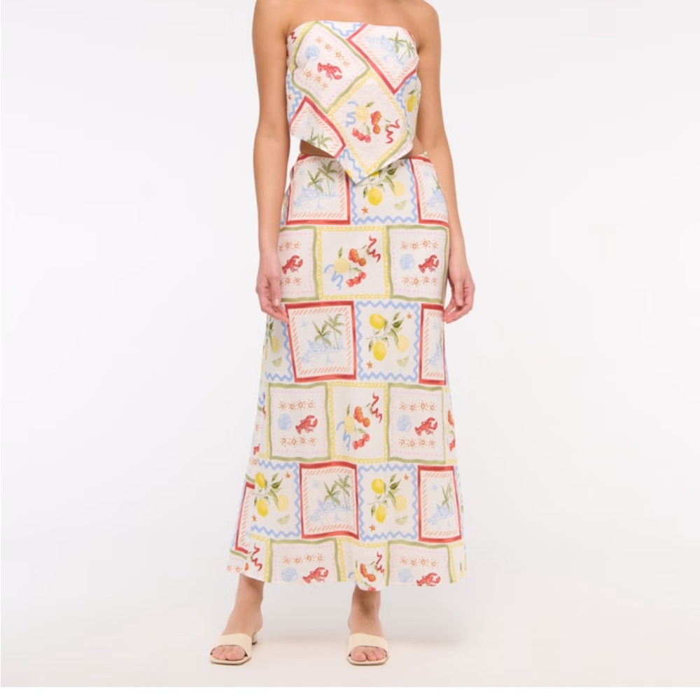 Abercrombie NWT Floral Patchwork Strapless Maxi skirt
